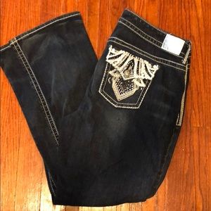 Maurice’s Premium size 24L